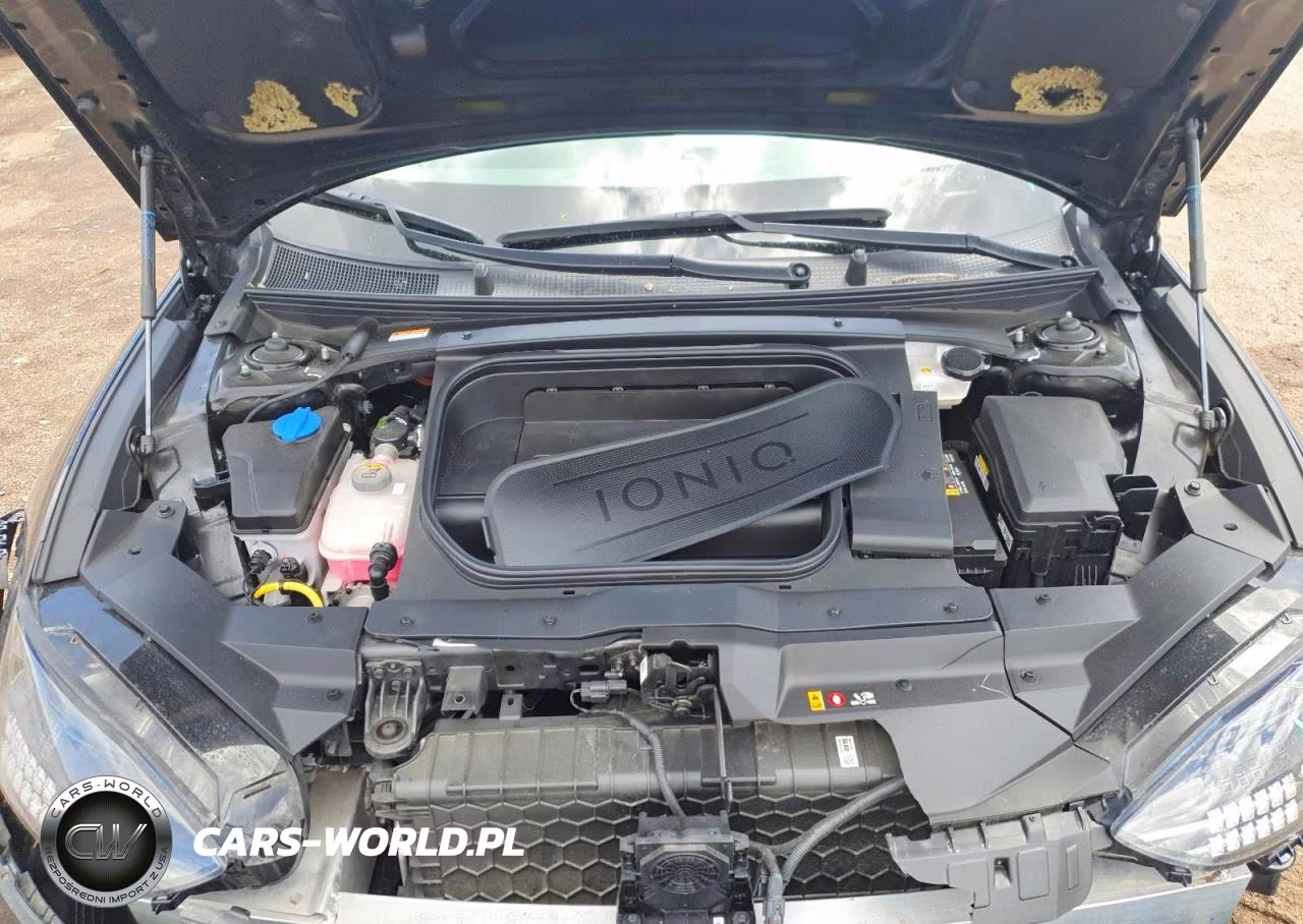 2023 Hyundai Ioniq 6 Limited VIN:KMHM54AC5PA019565 - 11
