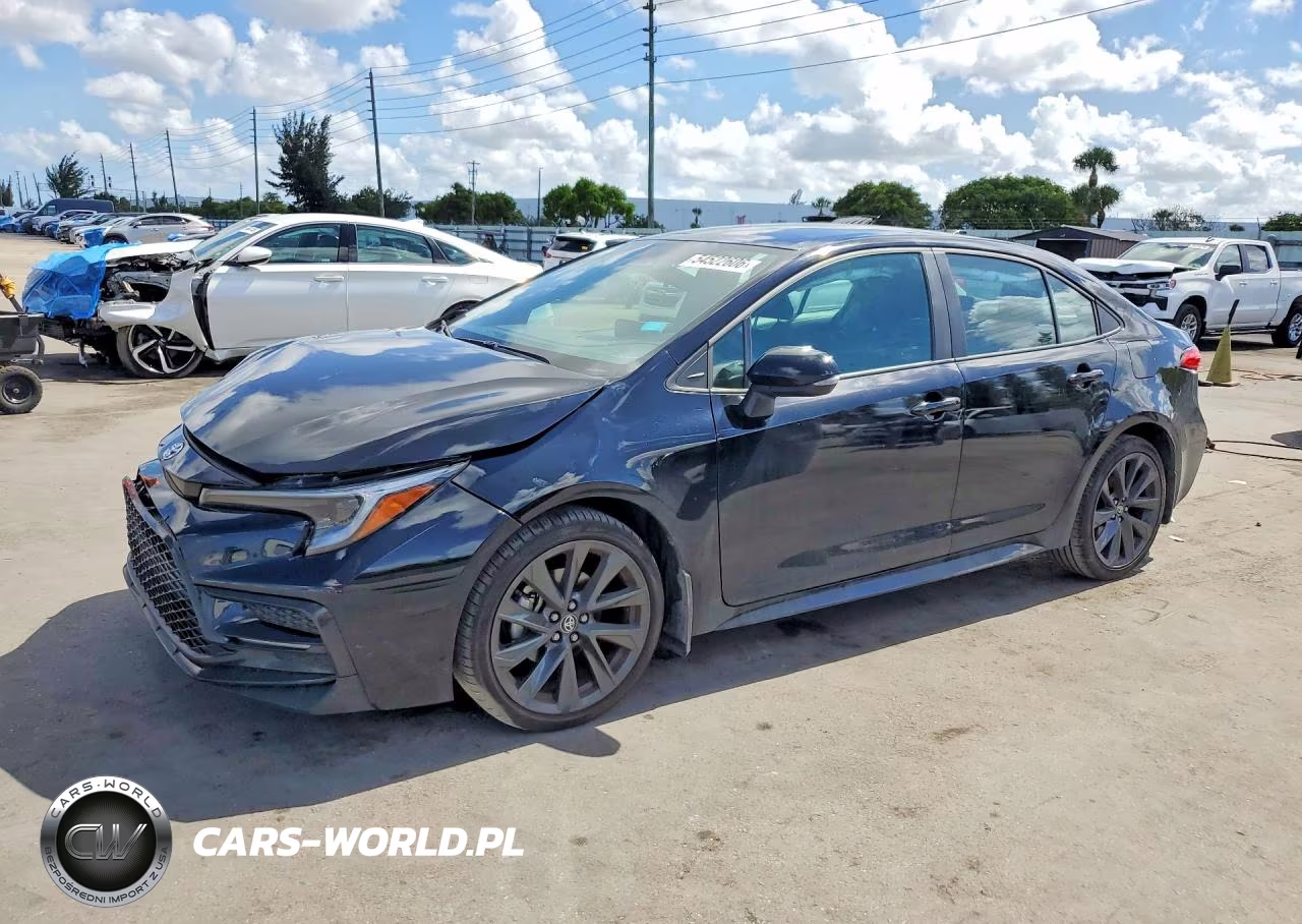 2025 Toyota Corolla Se – zdjęcie 1 z 12