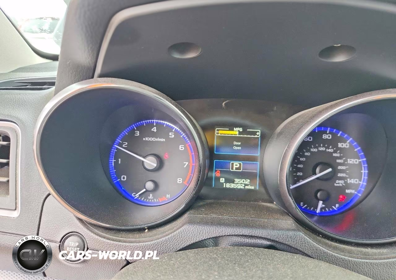 2016 Subaru Outback 2.5I Premium VIN:4S4BSBECXG3350791 - 10