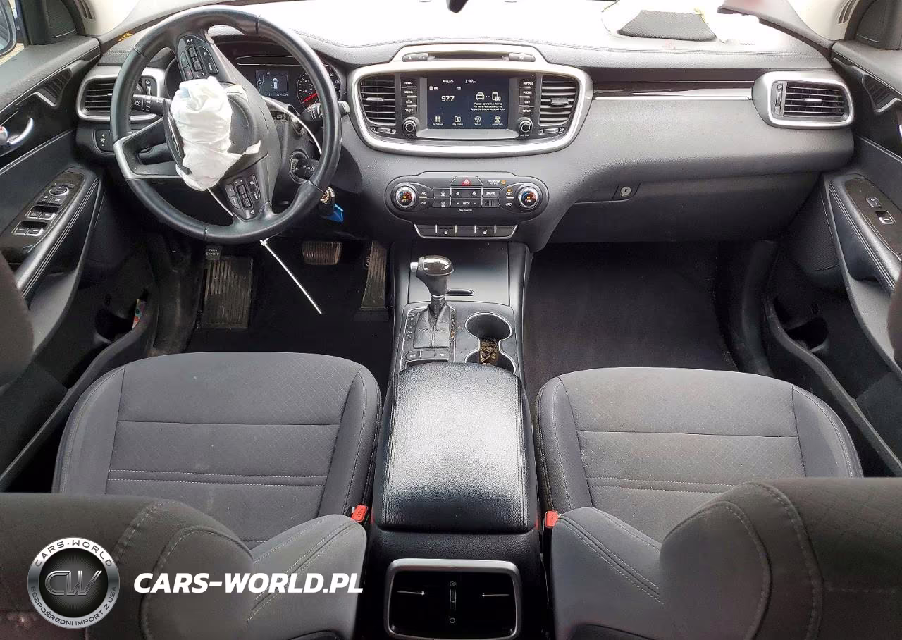 2017 Kia Sorento Lx VIN:5XYPG4A31HG236950 - 8