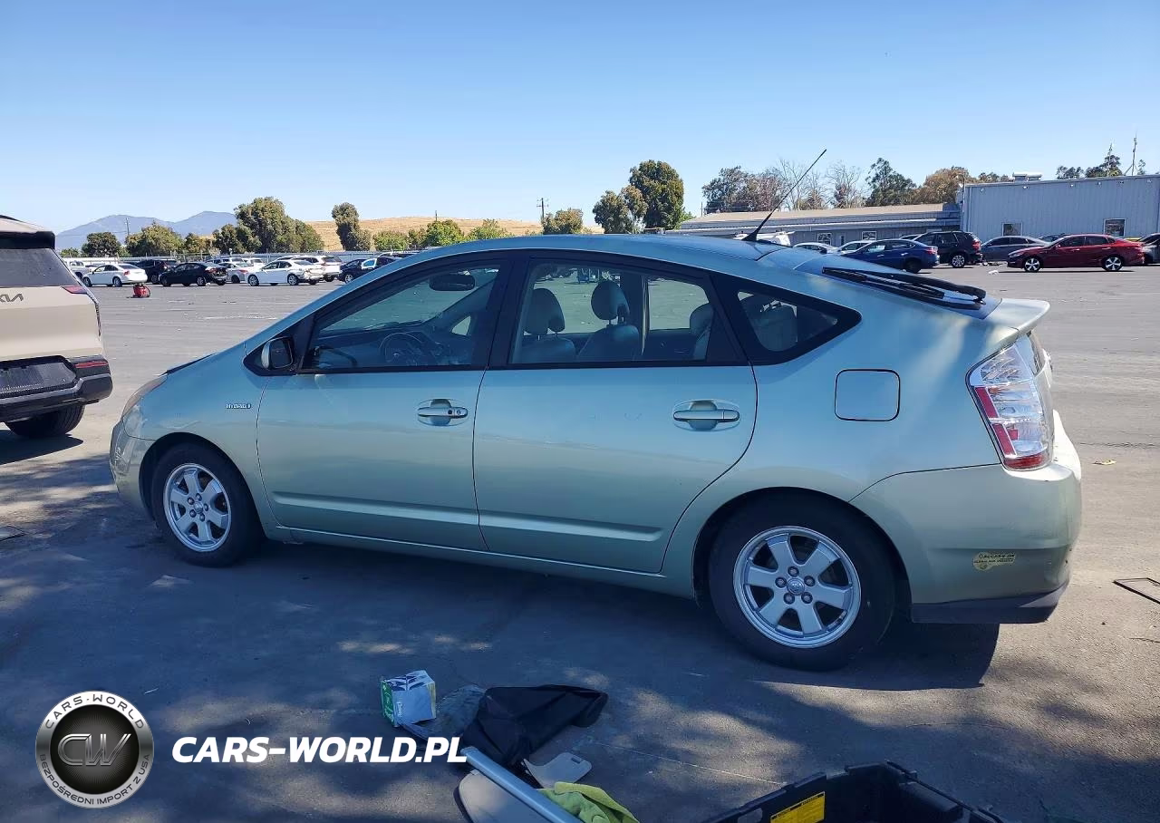 2006 Toyota Prius Base VIN:JTDKB20U663133483 - 2