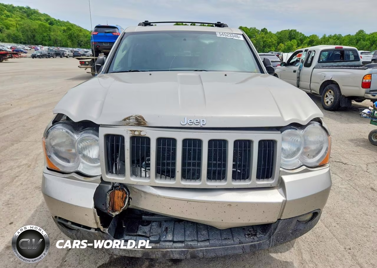 2010 Jeep Grand Cherokee Laredo VIN:1J4PR4GKXAC138867 - 5