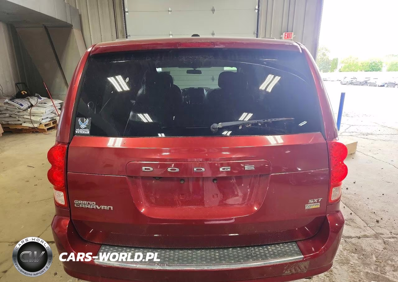 2015 Dodge Grand Caravan Sxt VIN:2C4RDGCG8FR612118 - 6