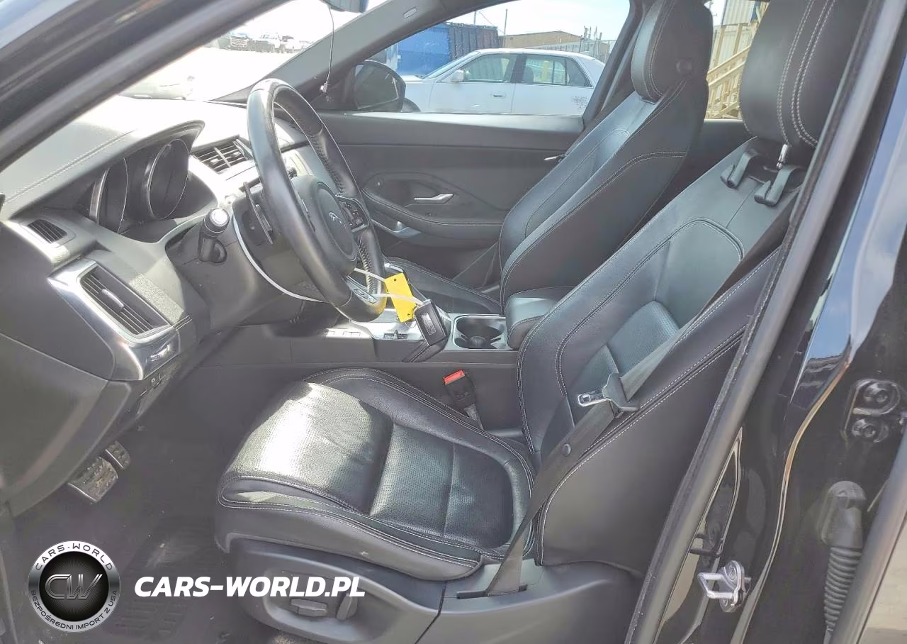 2018 Jaguar E-Pace R-Dynamic S VIN:SADFT2GXXJ1Z07855 - 7