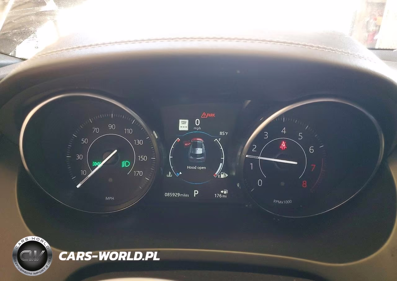 2018 Jaguar E-Pace R-Dynamic S VIN:SADFT2GXXJ1Z07855 - 9