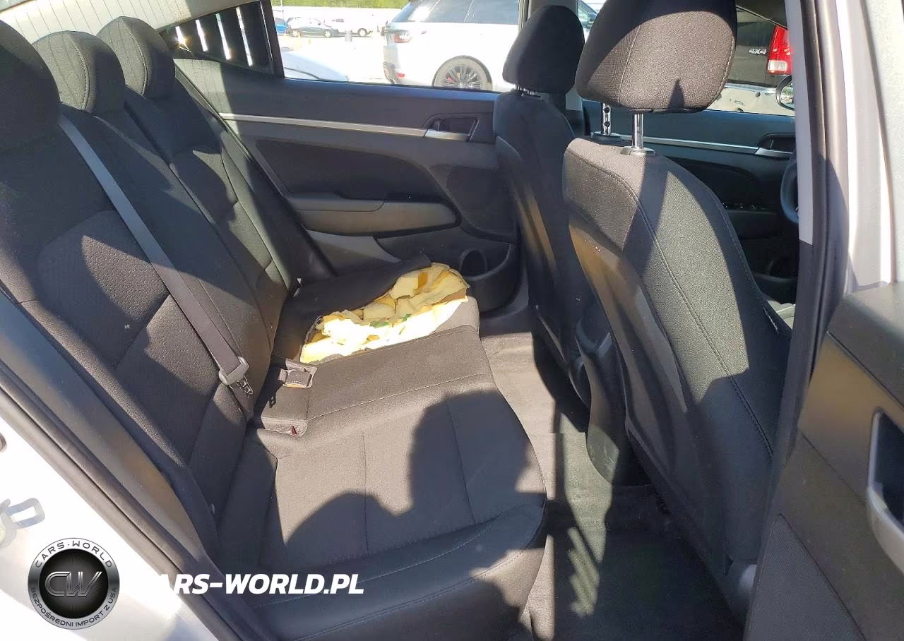 HYUNDAI ELANTRA VIN:5NPD84LF9KH411100 - 10