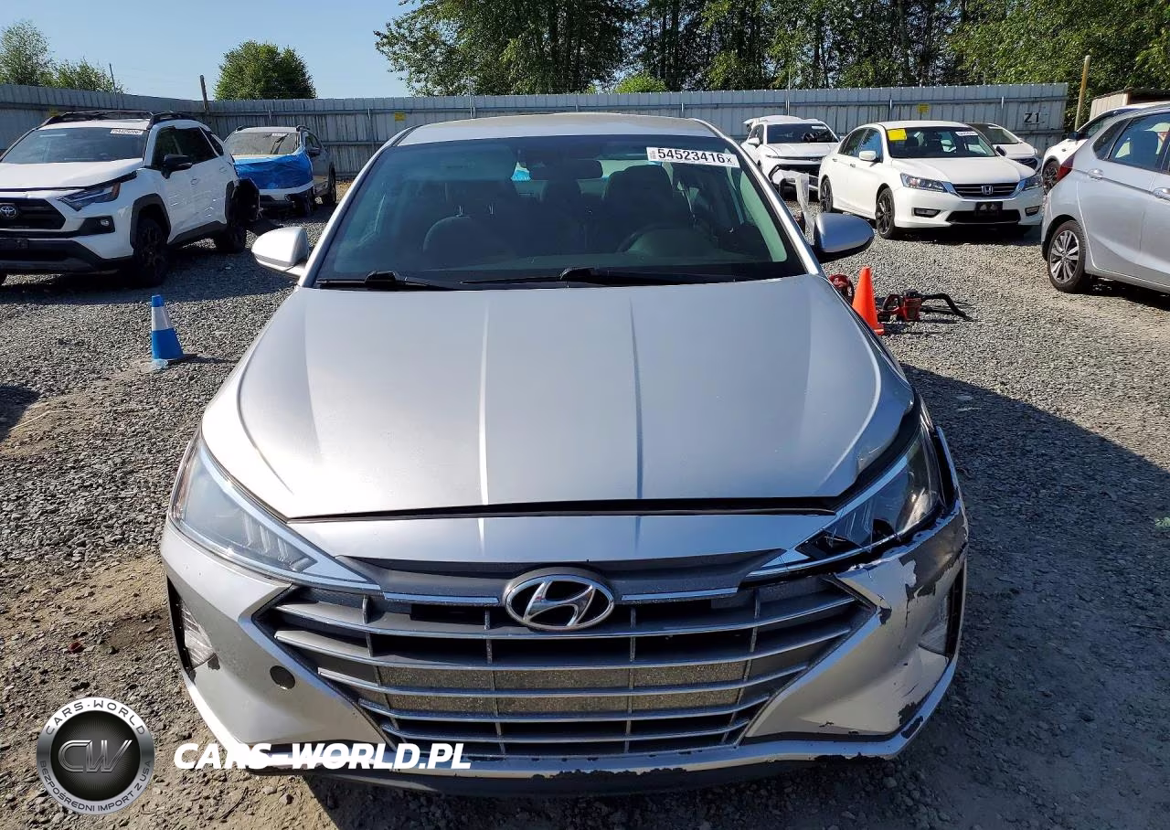 HYUNDAI ELANTRA VIN:5NPD84LF9KH411100 - 5