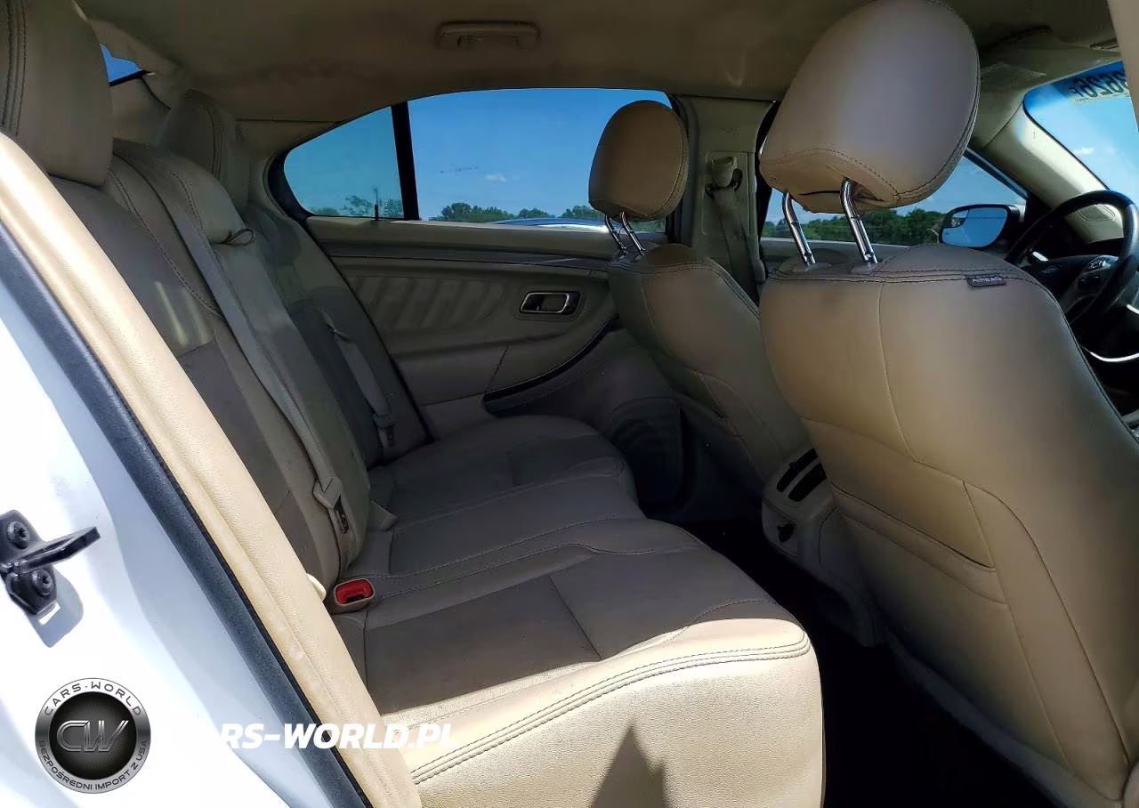 2015 Ford Taurus Sel VIN:1FAHP2E87FG113653 - 10