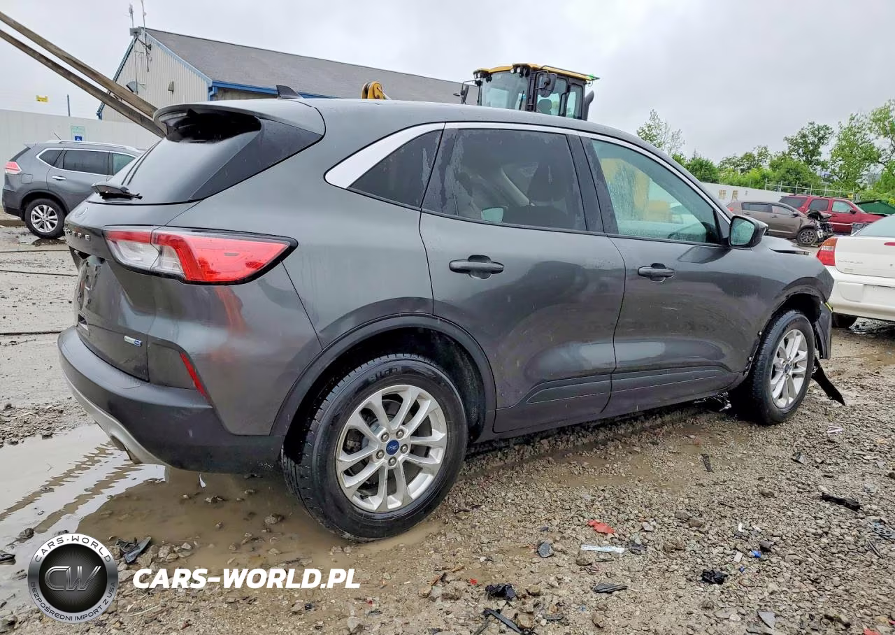 2020 Ford Escape Se VIN:1FMCU9G69LUA28629 - 3