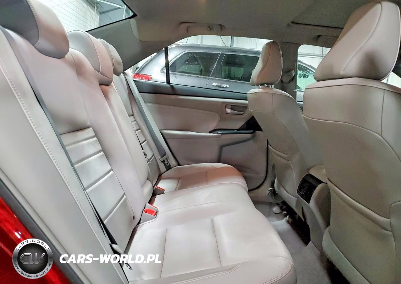 2017 Toyota Camry Xle VIN:4T1BF1FKXHU721805 - 10