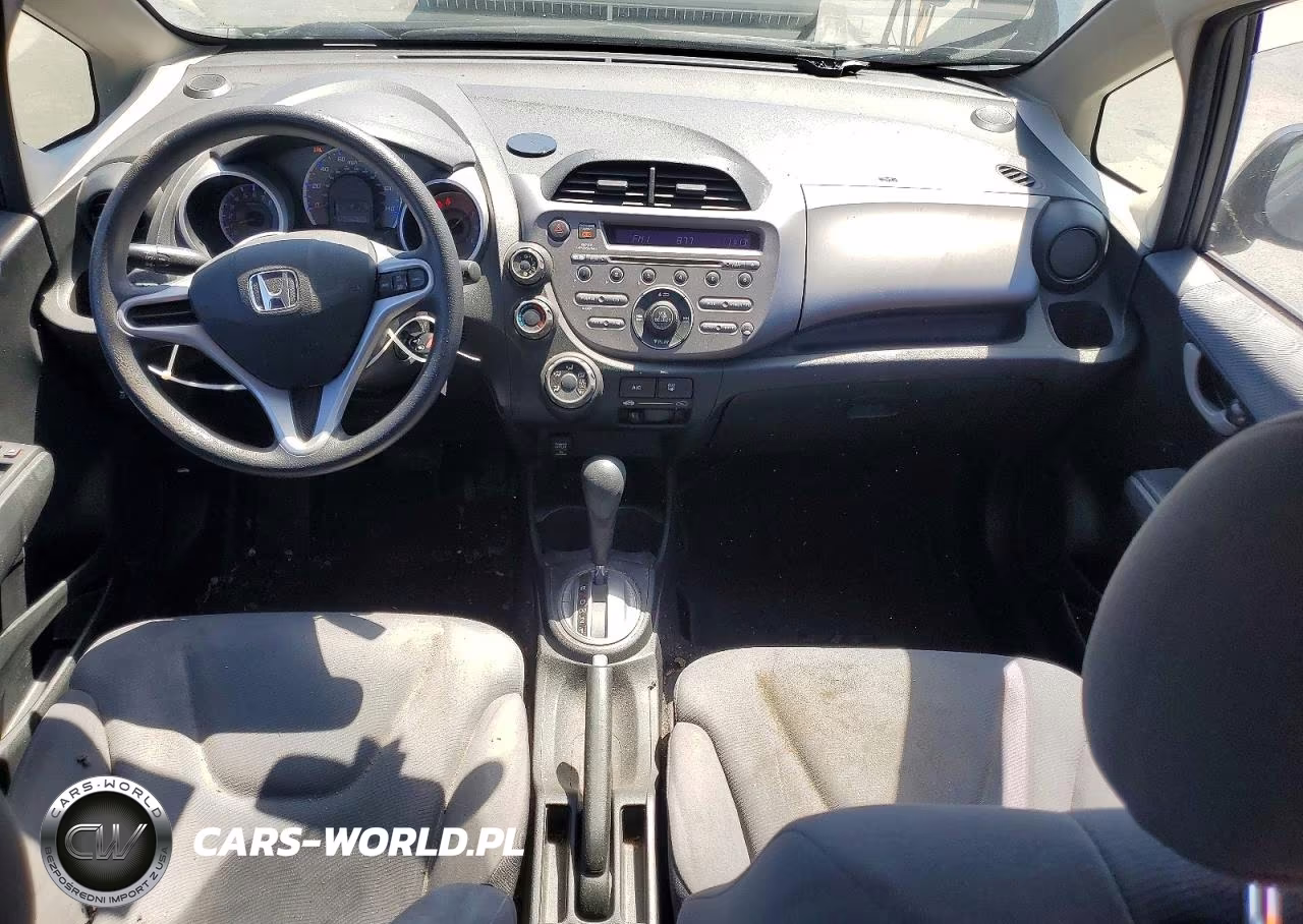 2012 Honda Fit VIN:JHMGE8H3XCC000473 - 8