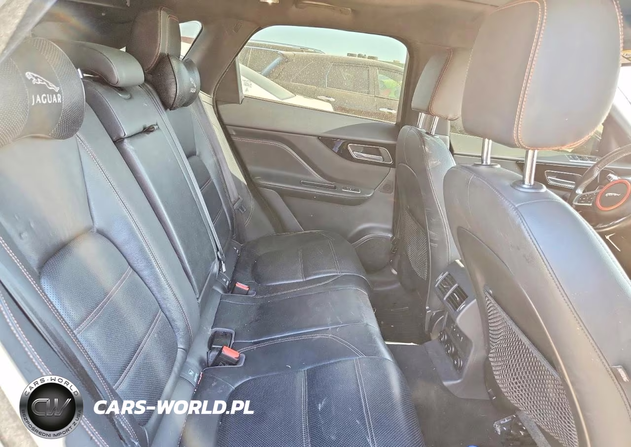 2018 Jaguar F-Pace Prestige VIN:SADCK2FX5JA282983 - 10