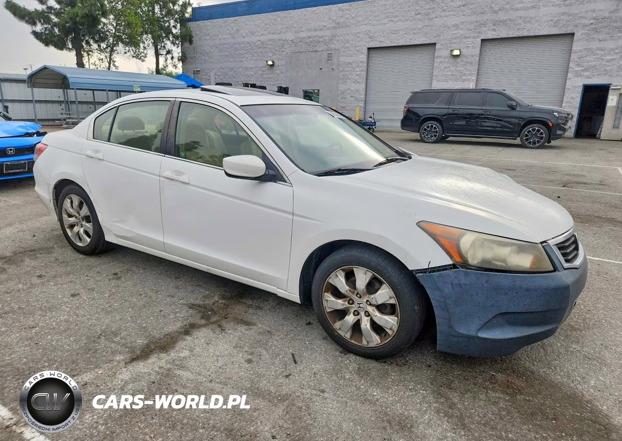 2008 Honda Accord Exl VIN:JHMCP26828C075700 - 4