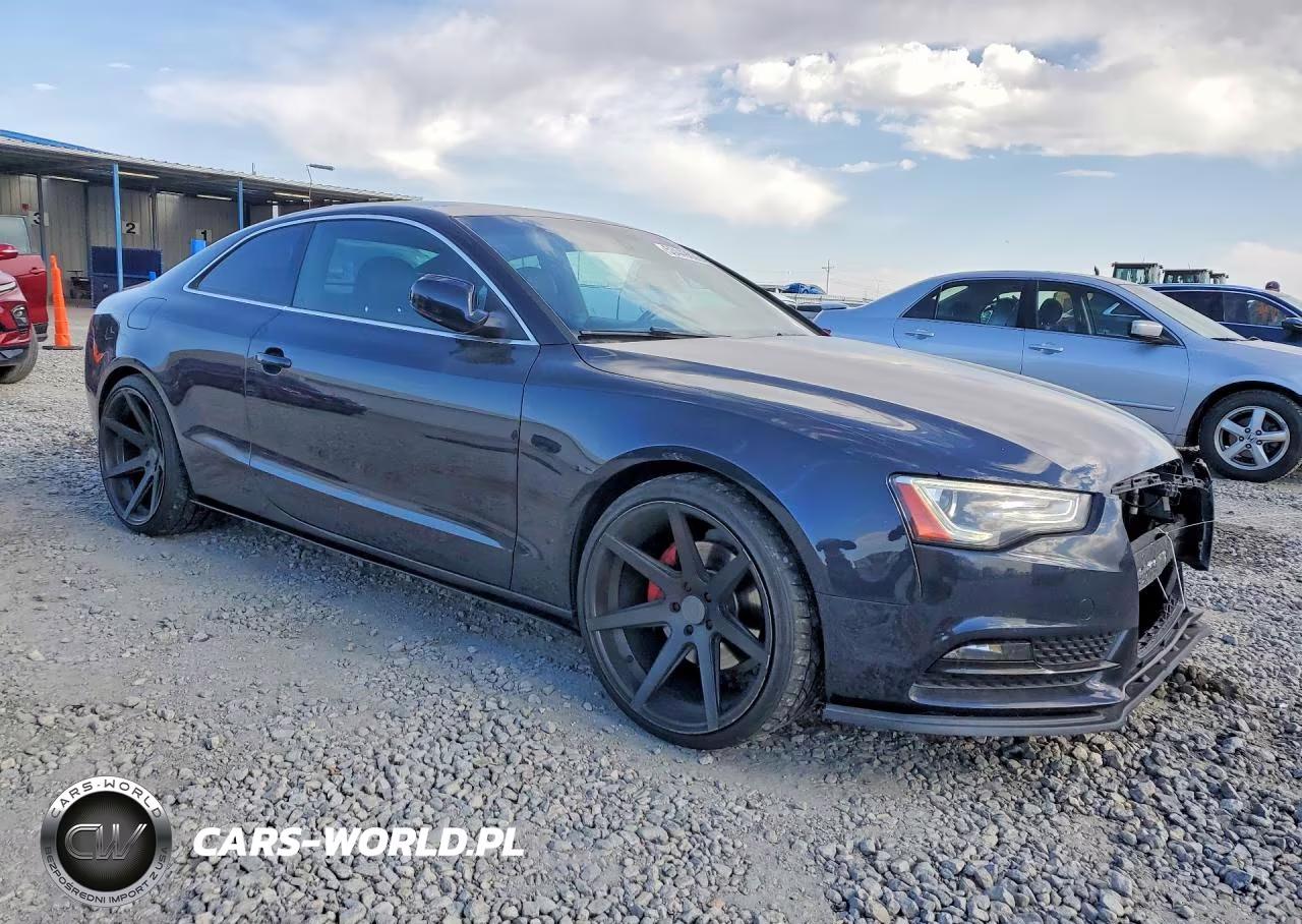 2013 Audi A5 Premium VIN:WAUCFAFR7DA012649 - 4