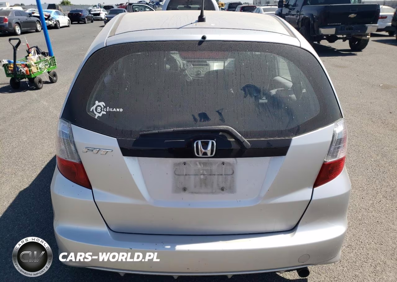 2011 Honda Fit VIN:JHMGE8H38BC005282 - 6
