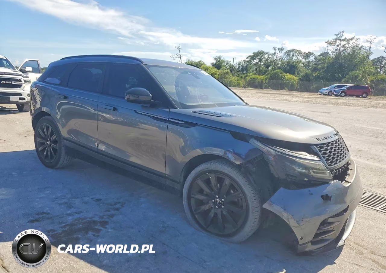 2019 Land Rover Range Rover Velar R-Dynamic Se VIN:SALYL2EX8KA220388 - 4