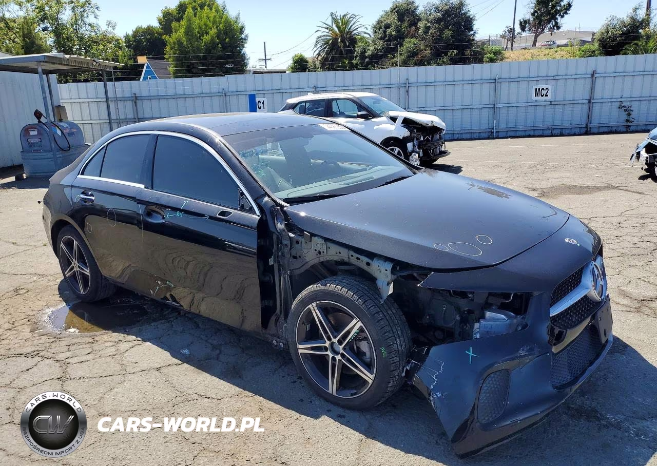 2021 Mercedes-Benz A 220 VIN:W1K3G4EB7MJ257026 - 4