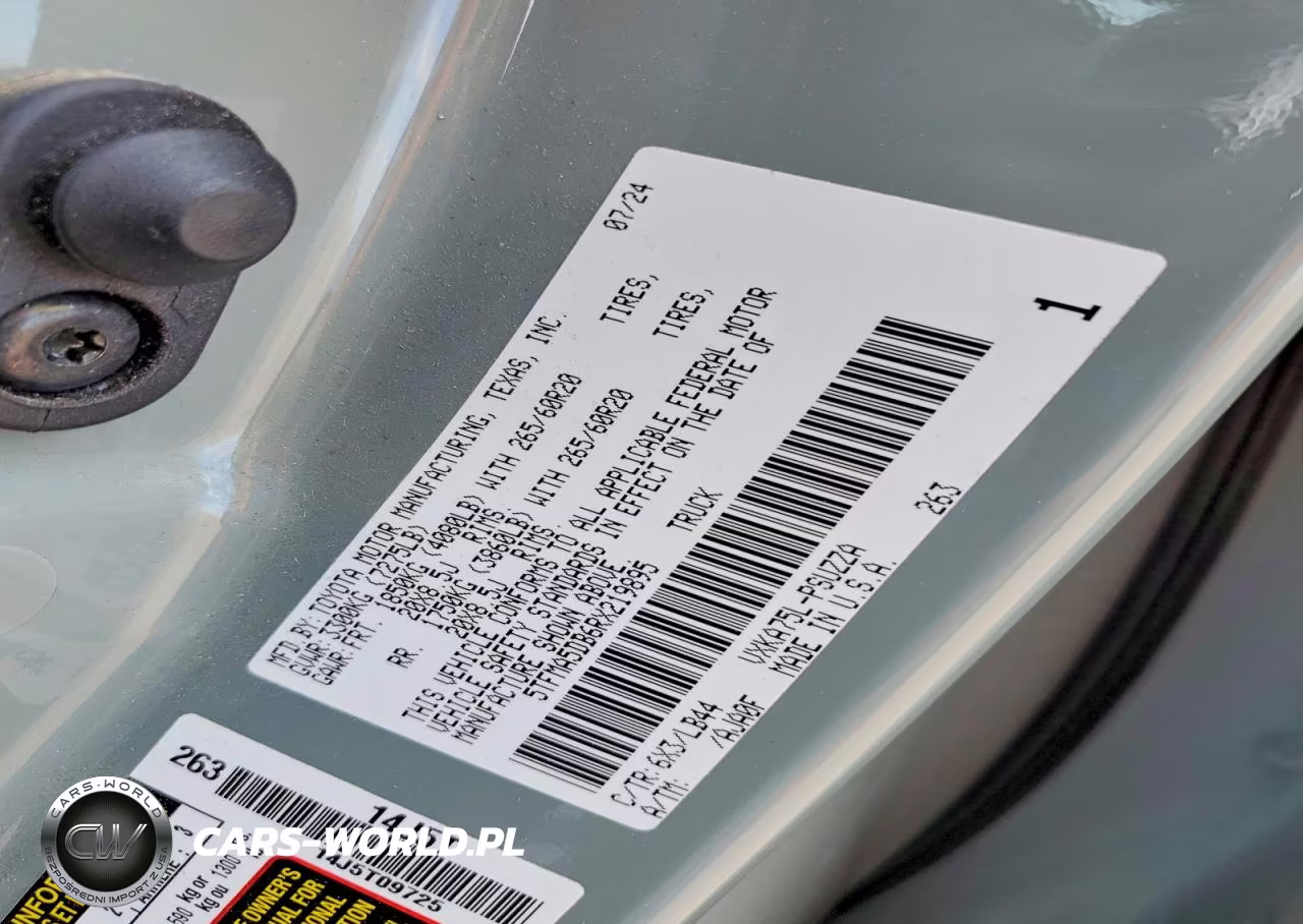 2024 Toyota Tundra 1794 Edition VIN:5TFMA5DB6RX219895 - 13