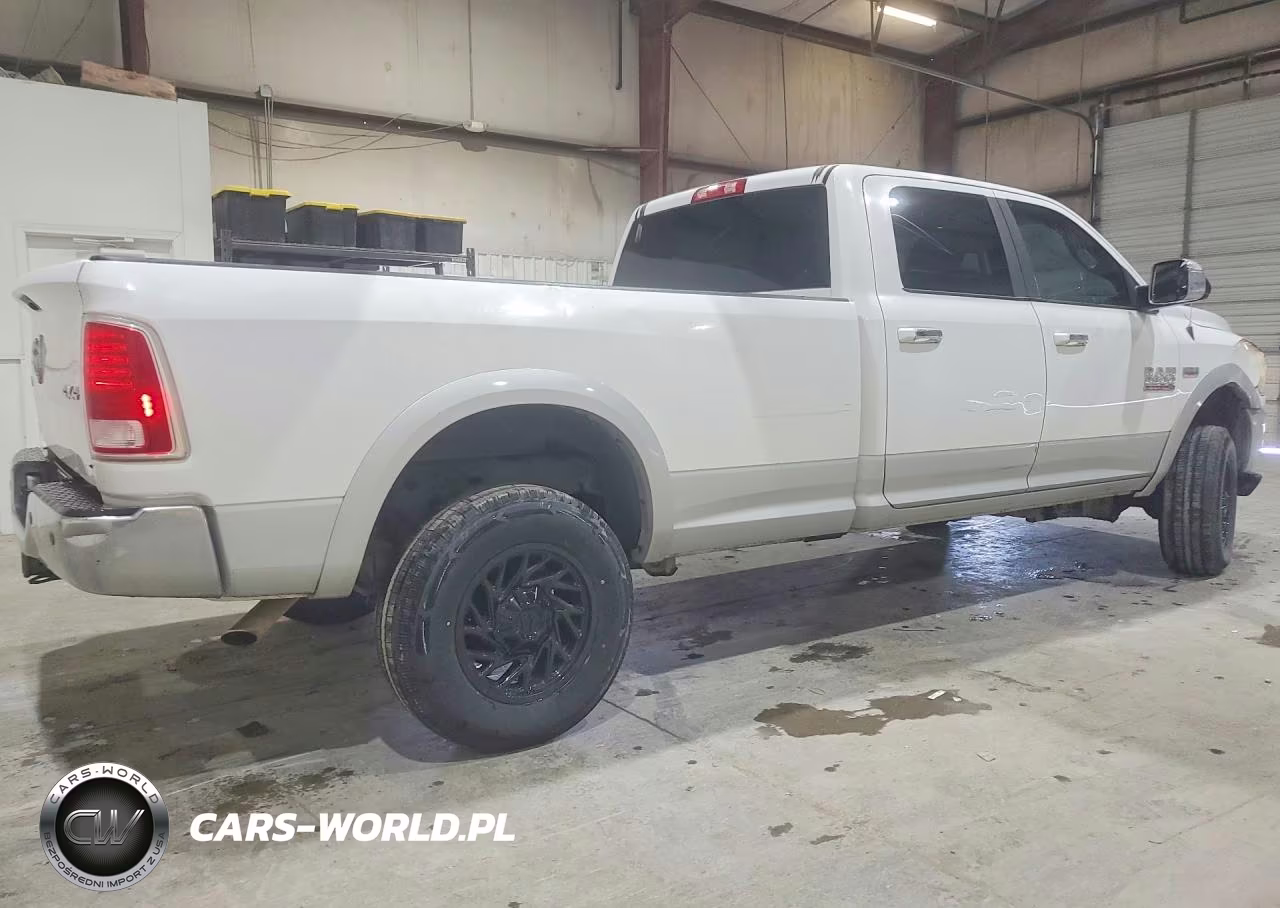 2014 Ram 2500 Laramie VIN:3C6TR5KT8EG233187 - 3
