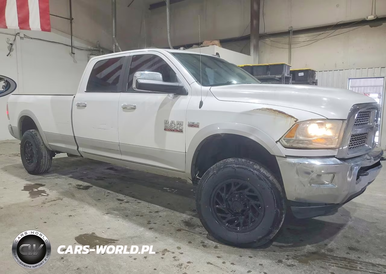 2014 Ram 2500 Laramie VIN:3C6TR5KT8EG233187 - 4