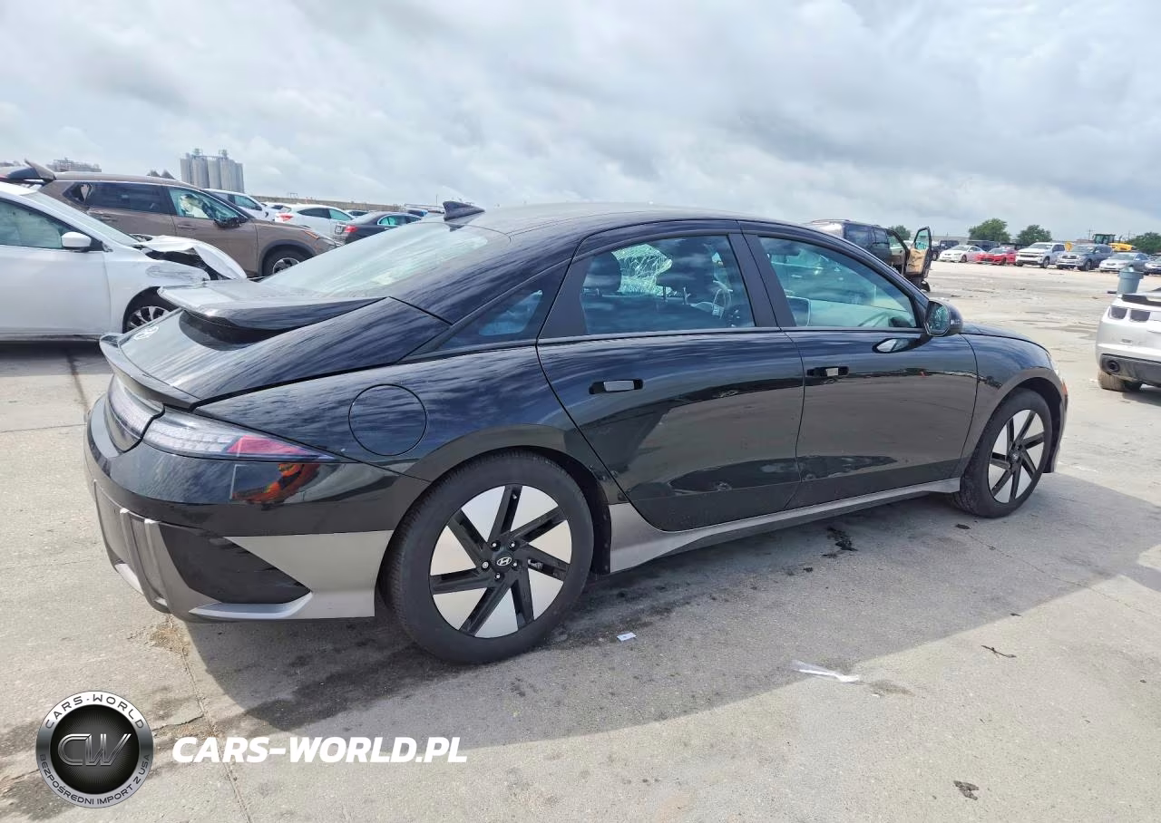 2025 Hyundai Ioniq 6 Se VIN:KMHM24AA4SA089543 - 3