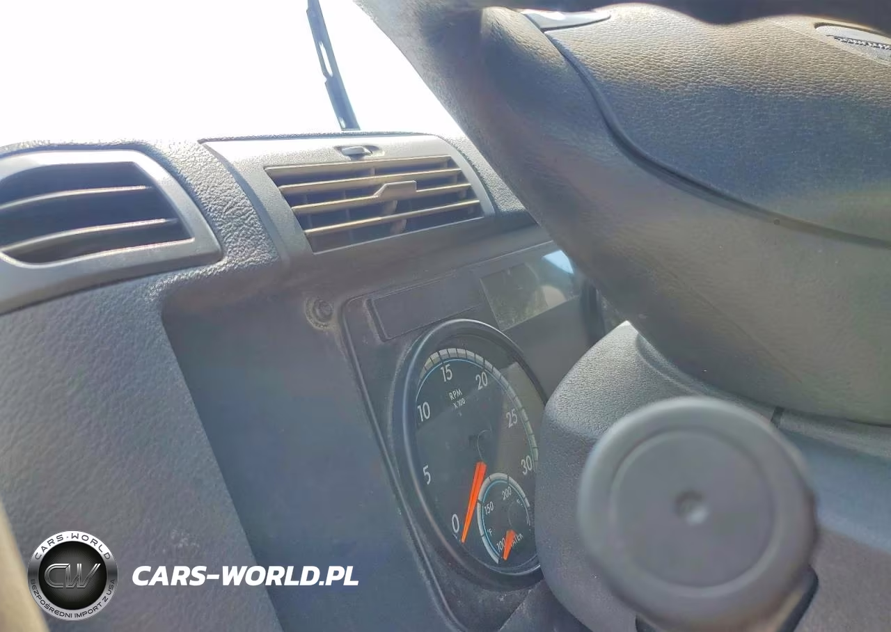 2019 Suzuki Cascadia 125 Semi Truck VIN:3AKJGEDR7KSKK6654 - 8