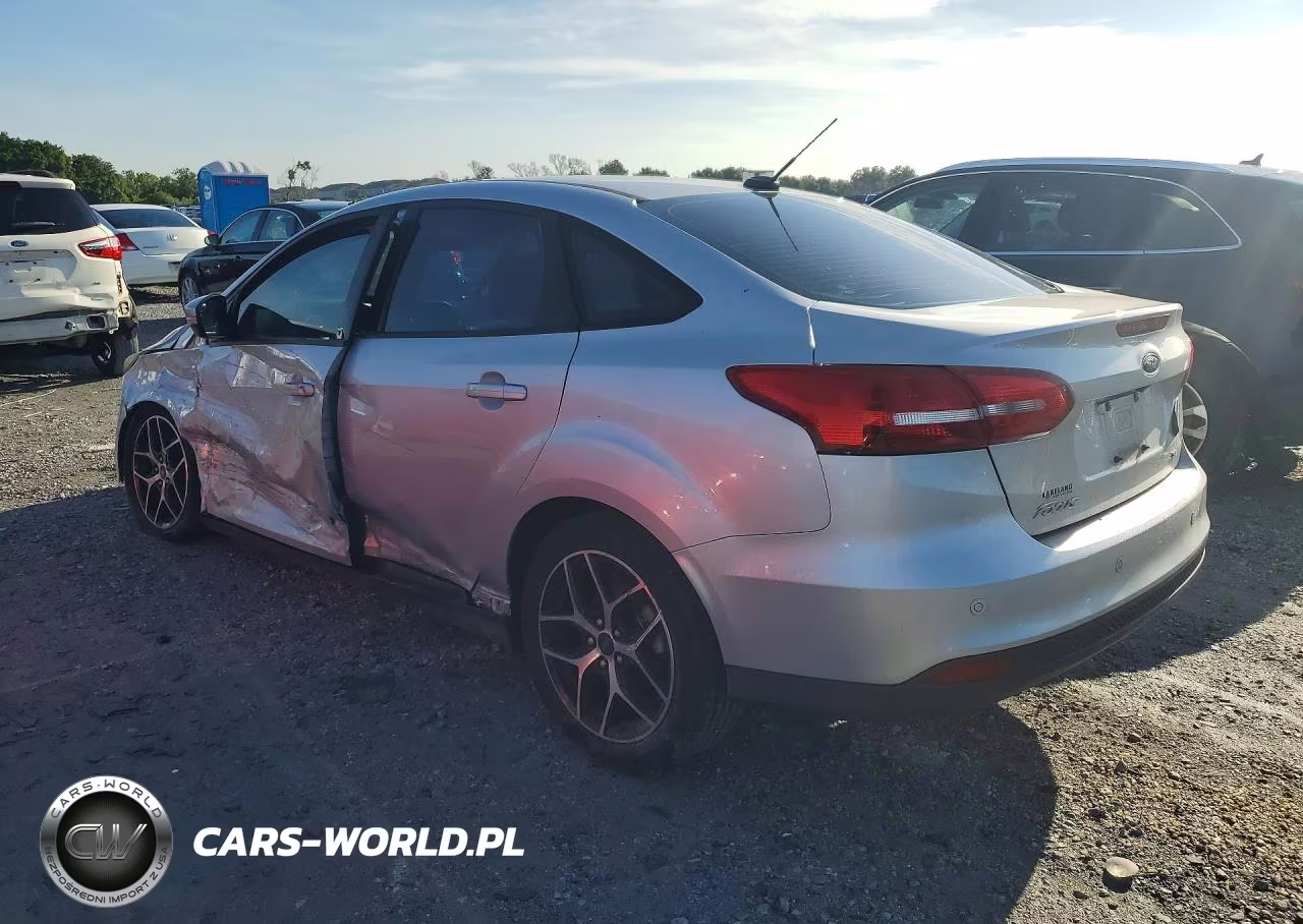 2017 Ford Focus Sel VIN:1FADP3H21HL248505 - 2