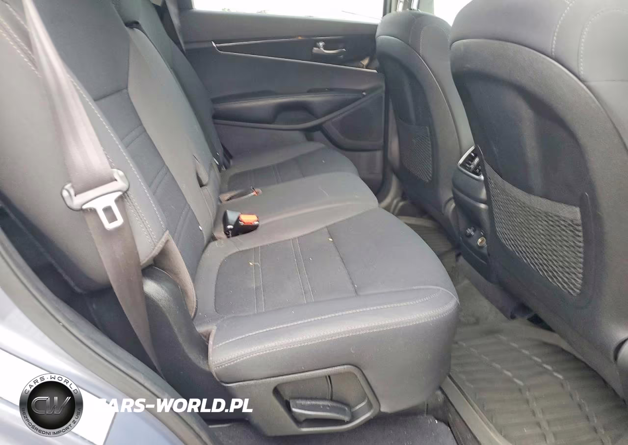 2020 Kia Sorento Lx V6 VIN:5XYPG4A59LG683116 - 11