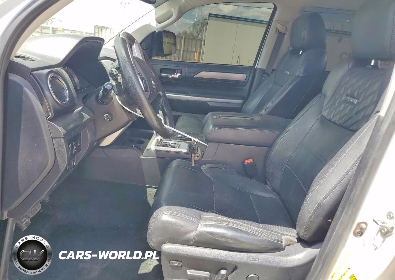 2017 Toyota Tundra Platinum VIN:5TFAW5F14HX650338 - 7