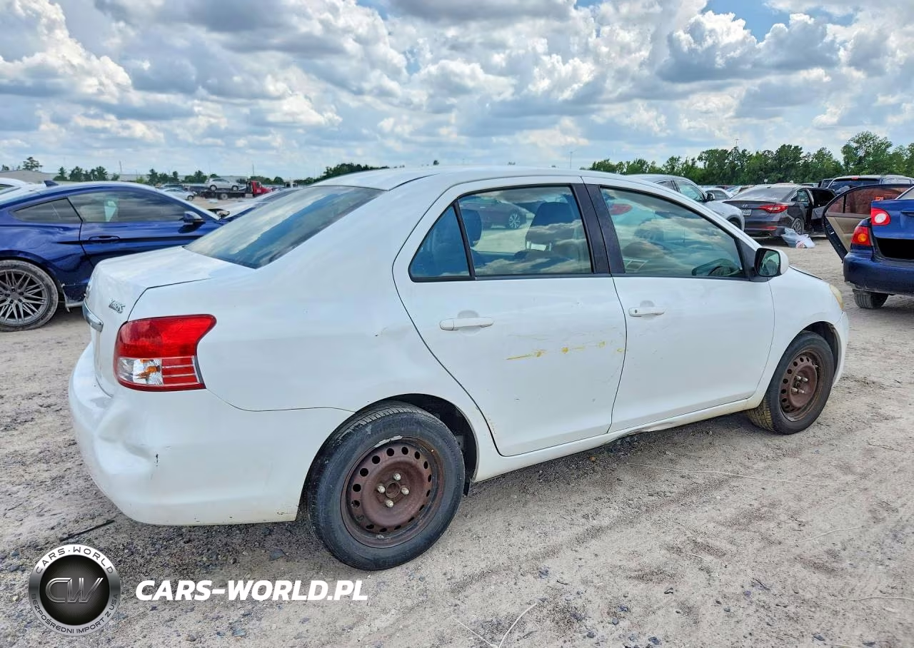 2012 Toyota Yaris Fleet VIN:JTDBT4K37CL023907 - 3