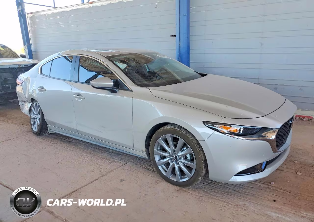 2026 Mazda 3 Preferred VIN:JM1BPACL3T1854060 - 4