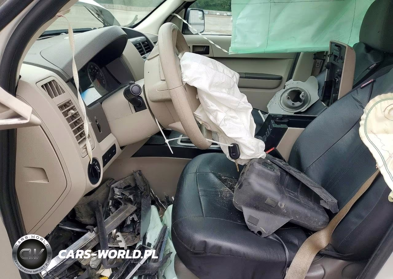 2012 Ford Escape Xls VIN:1FMCU0C78CKC83777 - 7