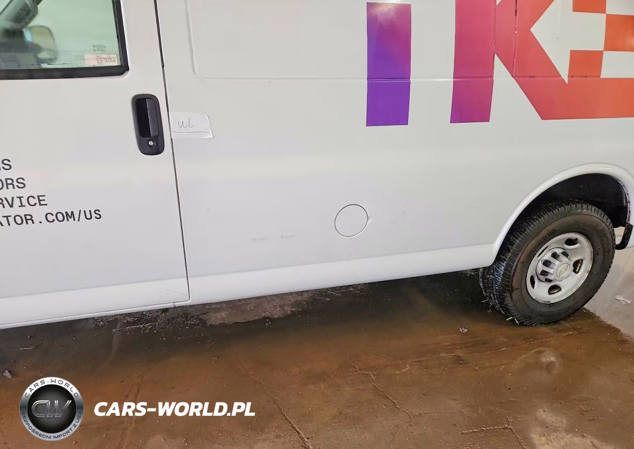 2021 Chevrolet Express G3500 VIN:1GCZGGFP0M1178166 - 13