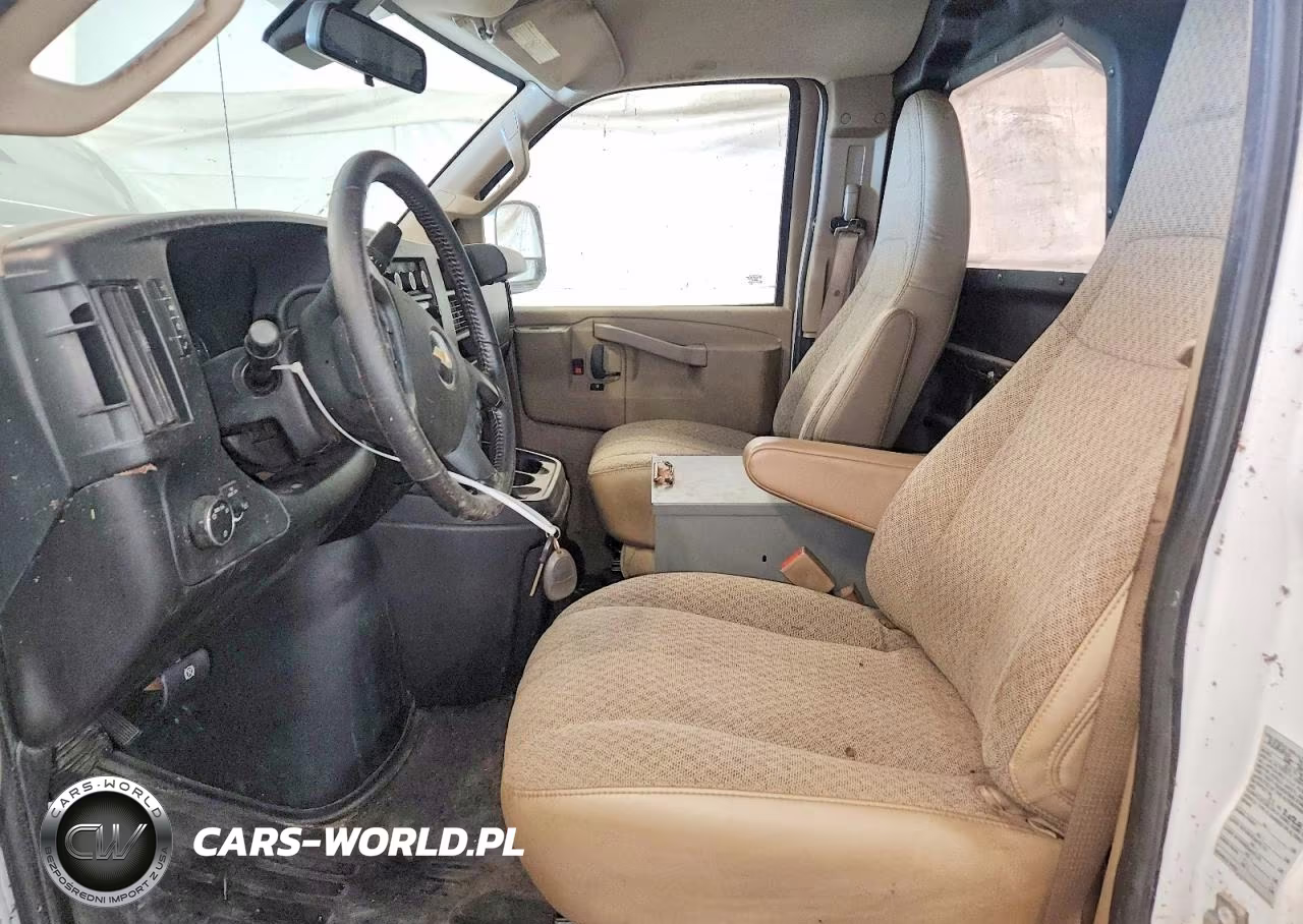 2021 Chevrolet Express G3500 VIN:1GCZGGFP0M1178166 - 7