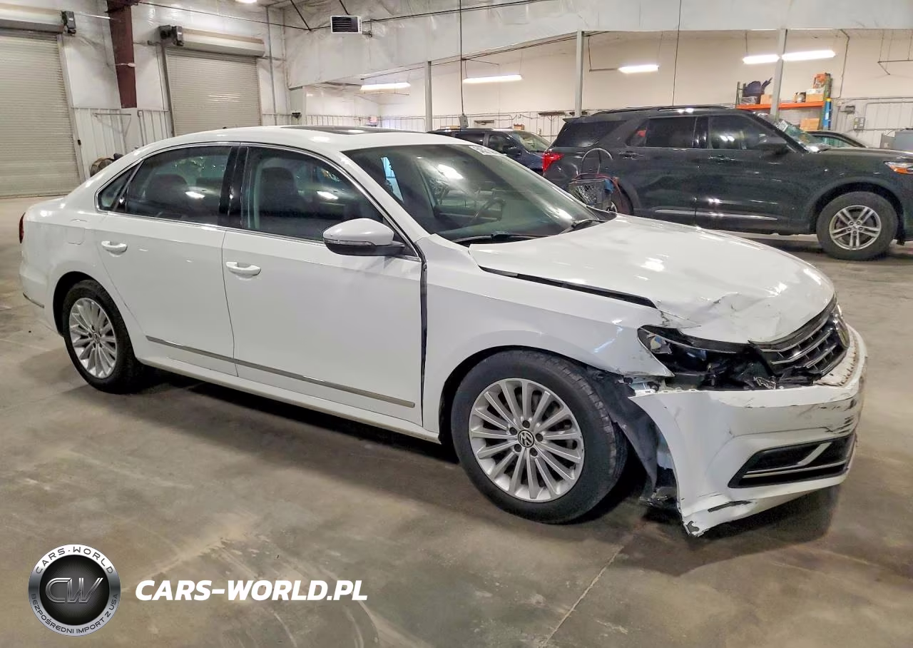 2017 Volkswagen Passat Se VIN:1VWBT7A30HC011573 - 4