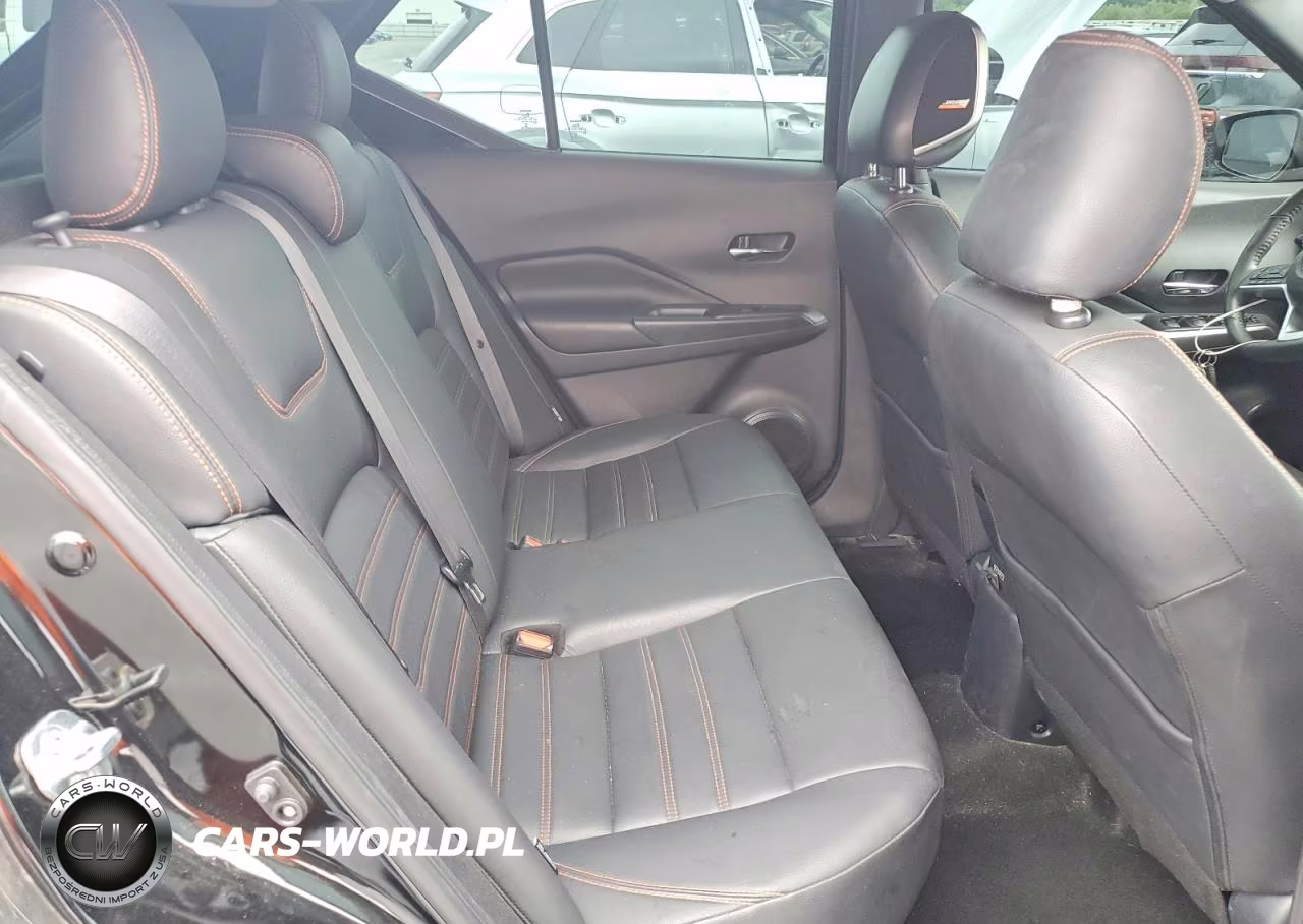 2020 Nissan Kicks Sr VIN:3N1CP5DV2LL560172 - 11