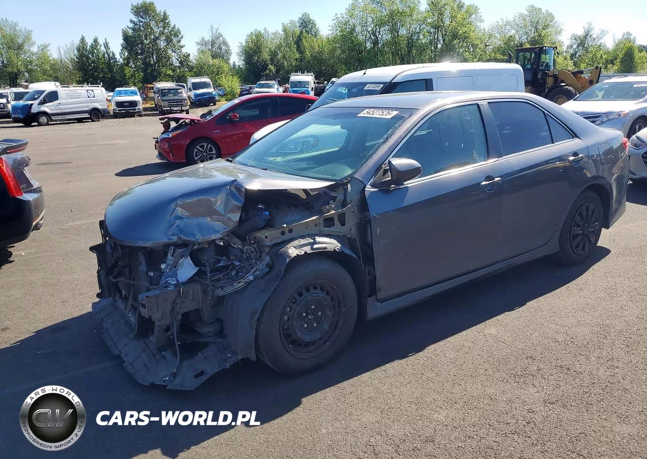 2013 Toyota Camry Se – zdjęcie 1 z 12