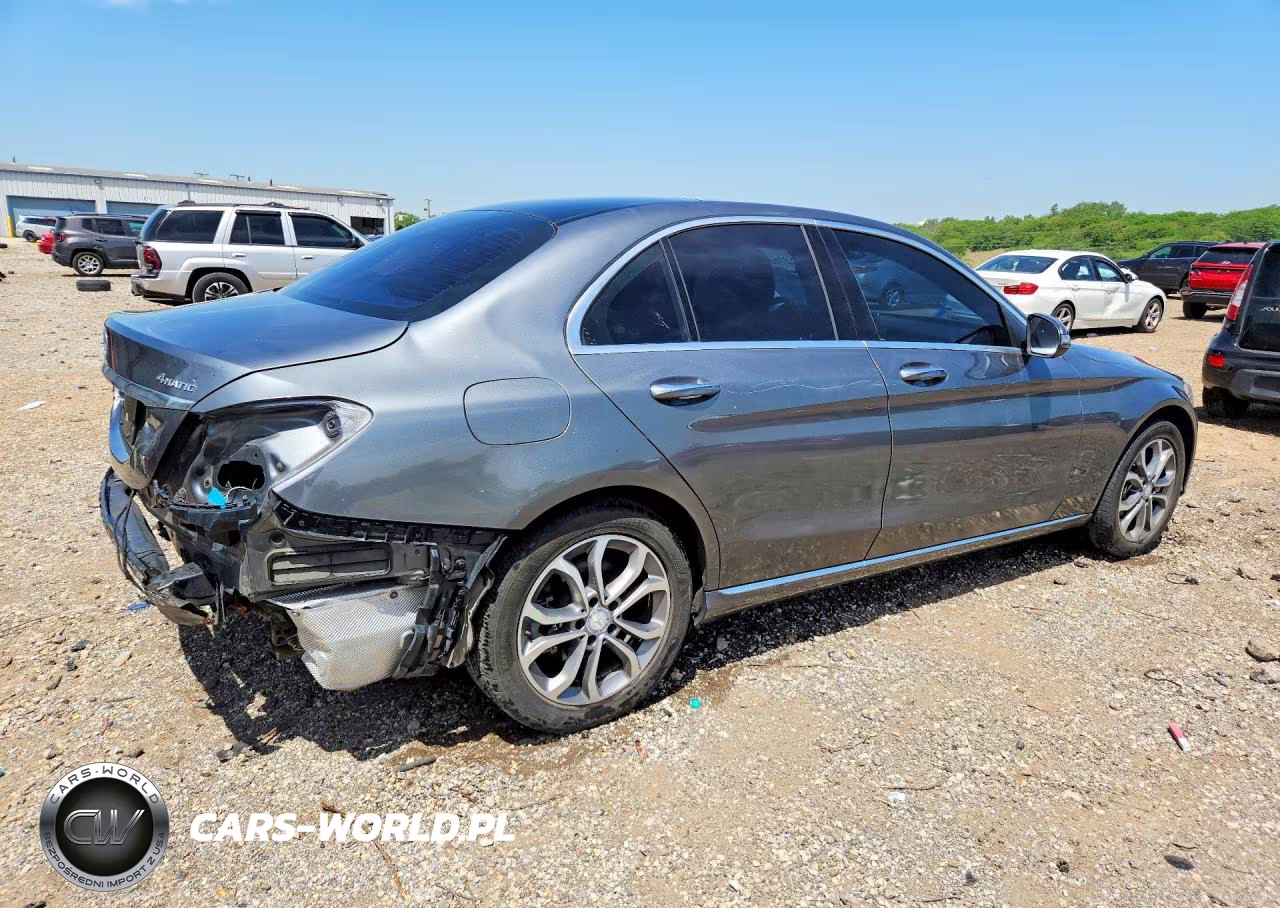 2017 Mercedes-Benz C 300 4Matic VIN:55SWF4KB4HU187057 - 3