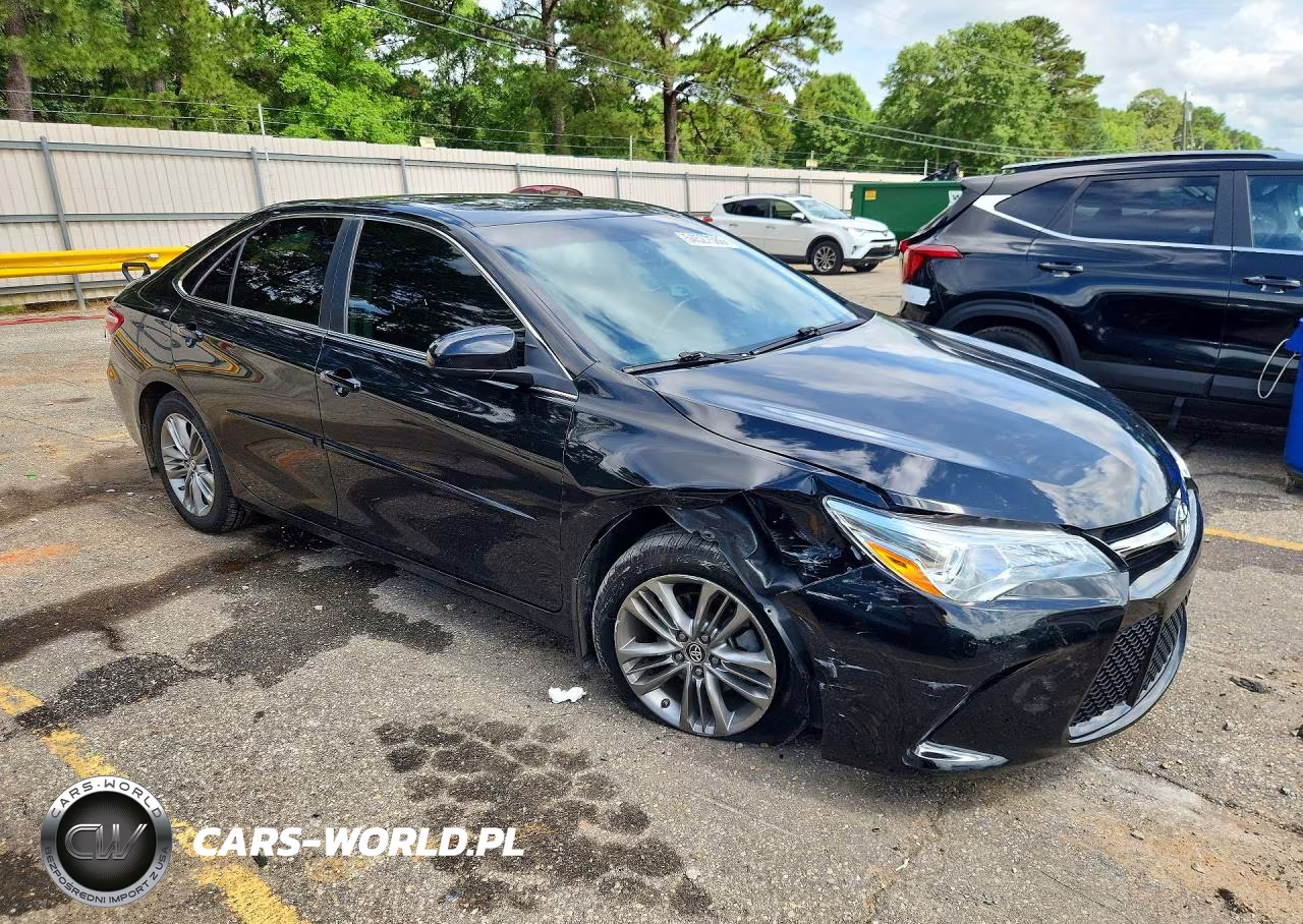 2017 Toyota Camry Se VIN:4T1BF1FK3HU373510 - 4