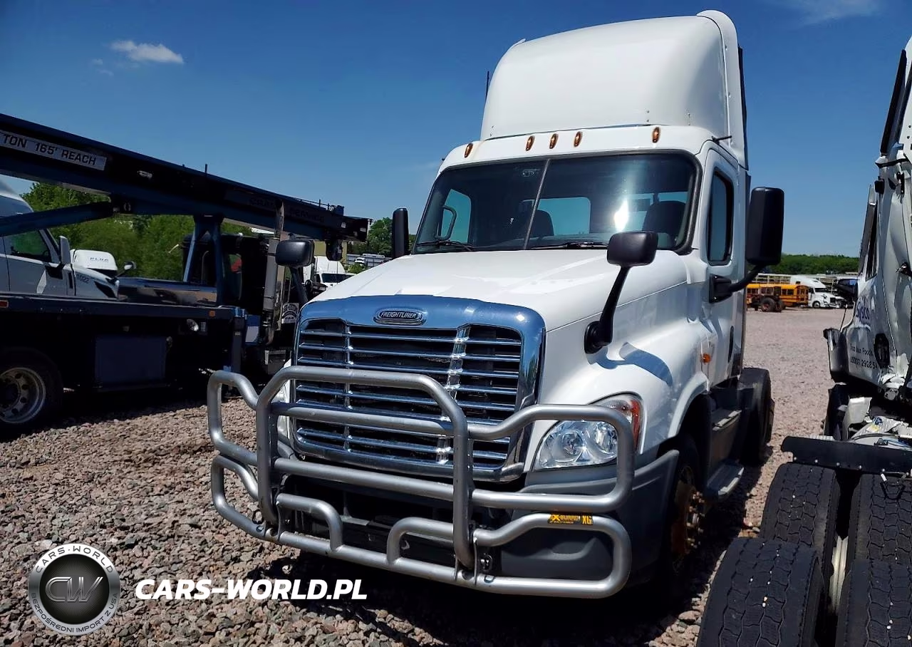 2016 Freightliner Cascadia 125 Semi Truck VIN:1FUBGEDV2GLHC5803 - 2