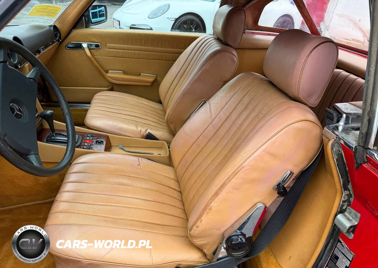 1984 Mercedes-Benz 500 Si VIN:WDB1070461A005374 - 6