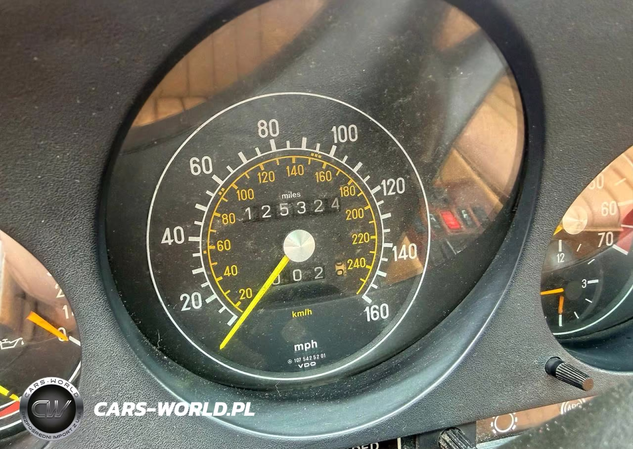 1984 Mercedes-Benz 500 Si VIN:WDB1070461A005374 - 8