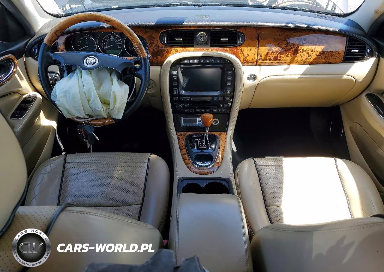 2008 Jaguar Xj Vanden Plas VIN:SAJWA82B08SH20620 - 8