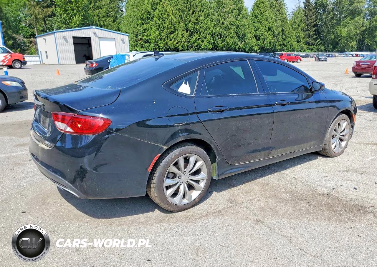 2015 Chrysler 200 S VIN:1C3CCCDG1FN718069 - 3