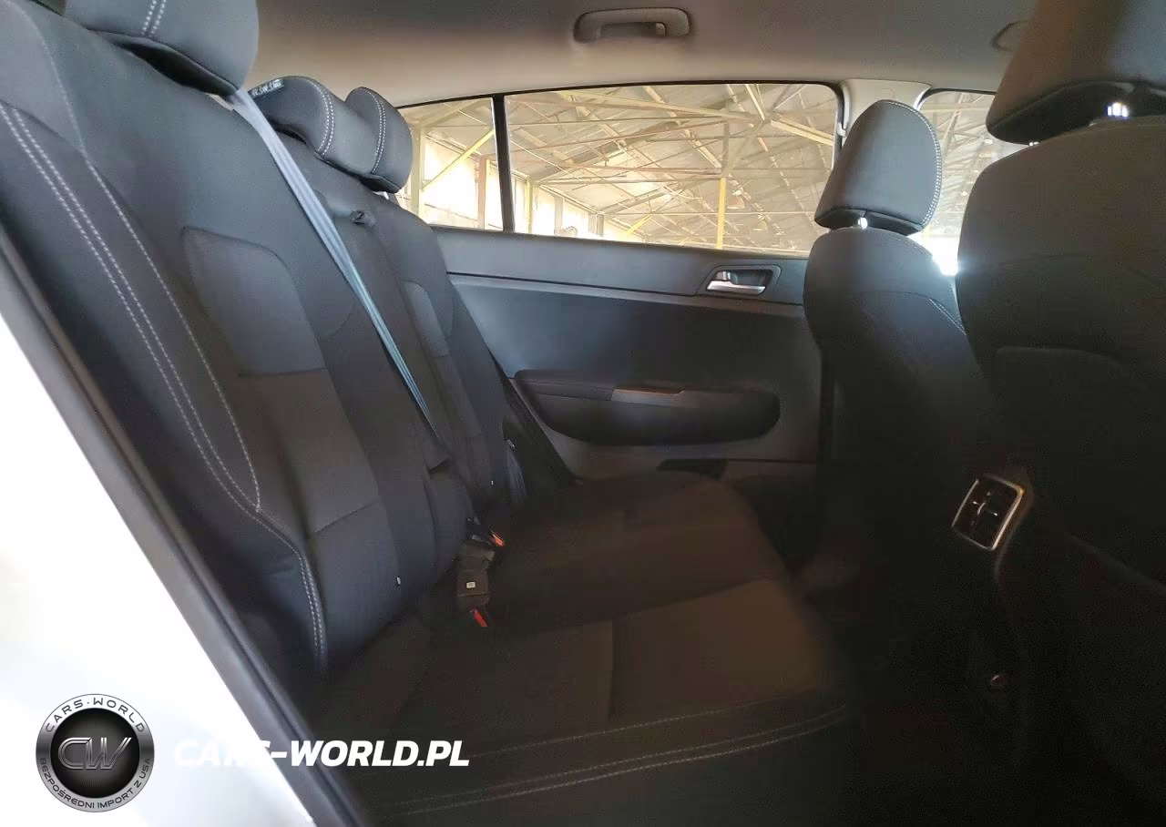 2020 Kia Sportage Lx VIN:KNDPM3AC0L7761538 - 10