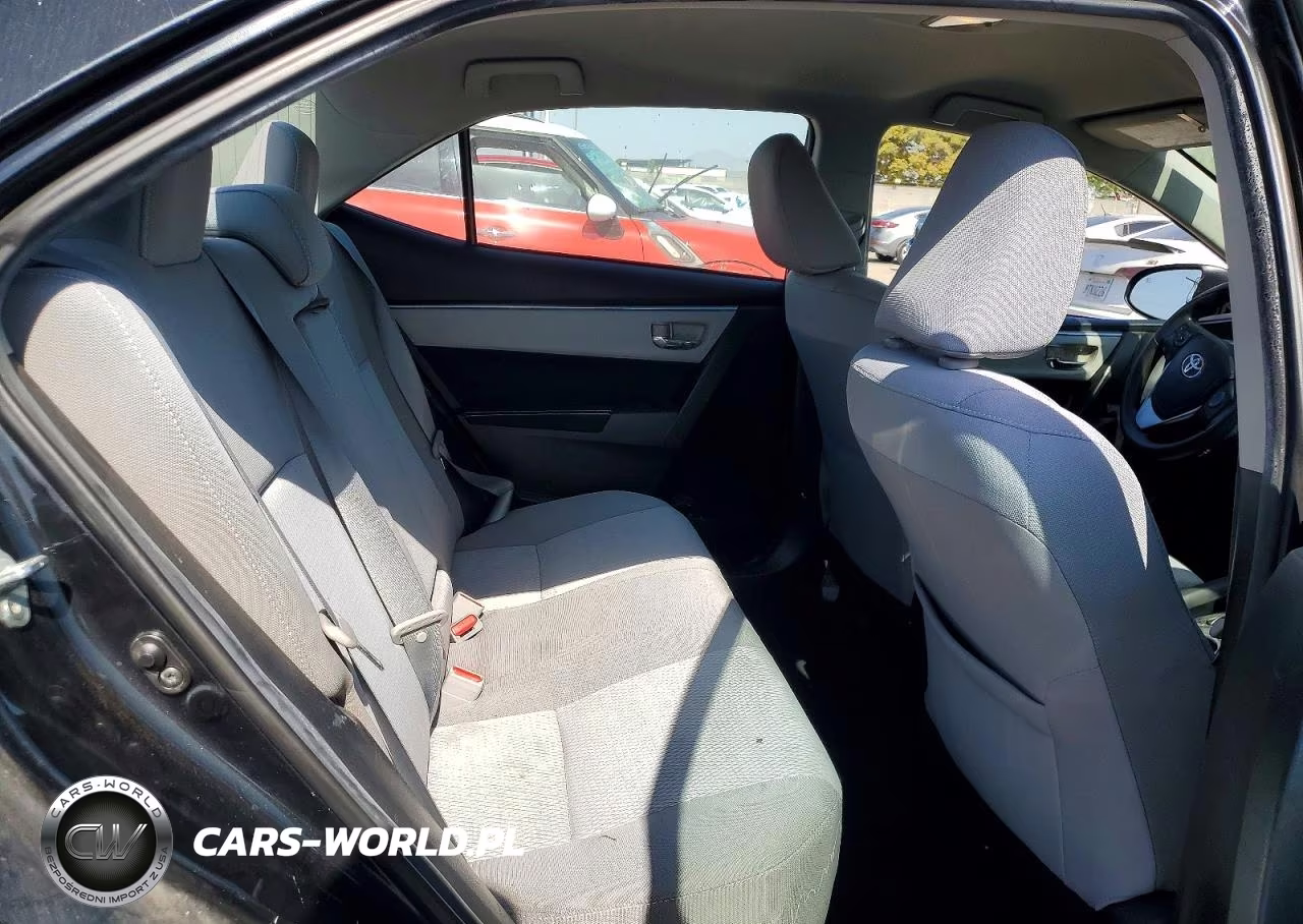 2015 Toyota Corolla Le VIN:5YFBURHE1FP355968 - 10