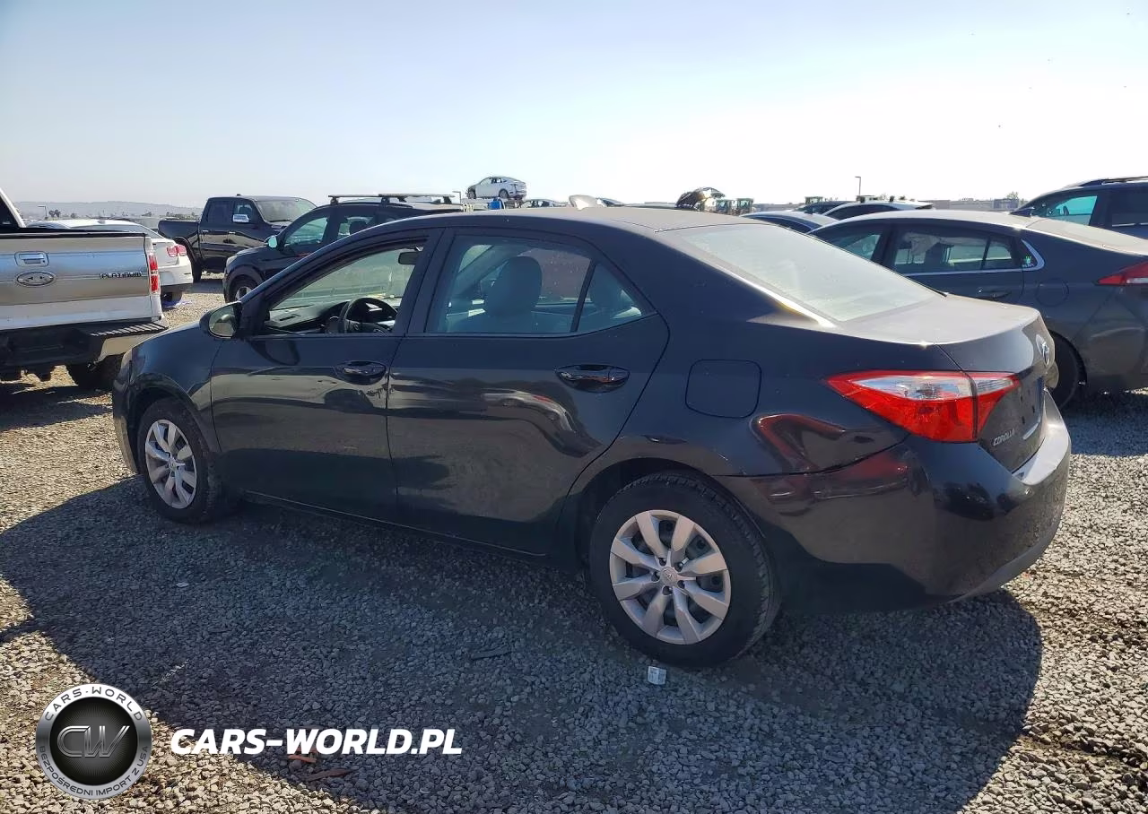 2015 Toyota Corolla Le VIN:5YFBURHE1FP355968 - 2