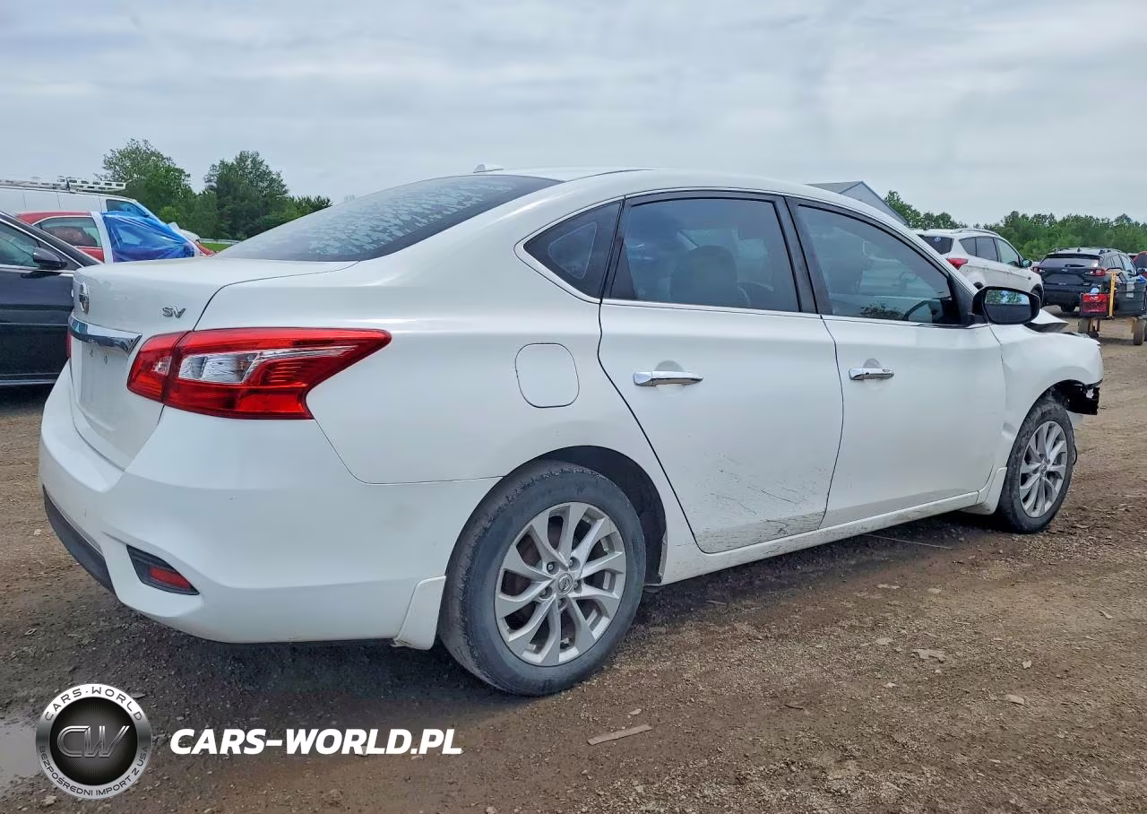 2018 Nissan Sentra Sv VIN:3N1AB7AP3JL632209 - 3