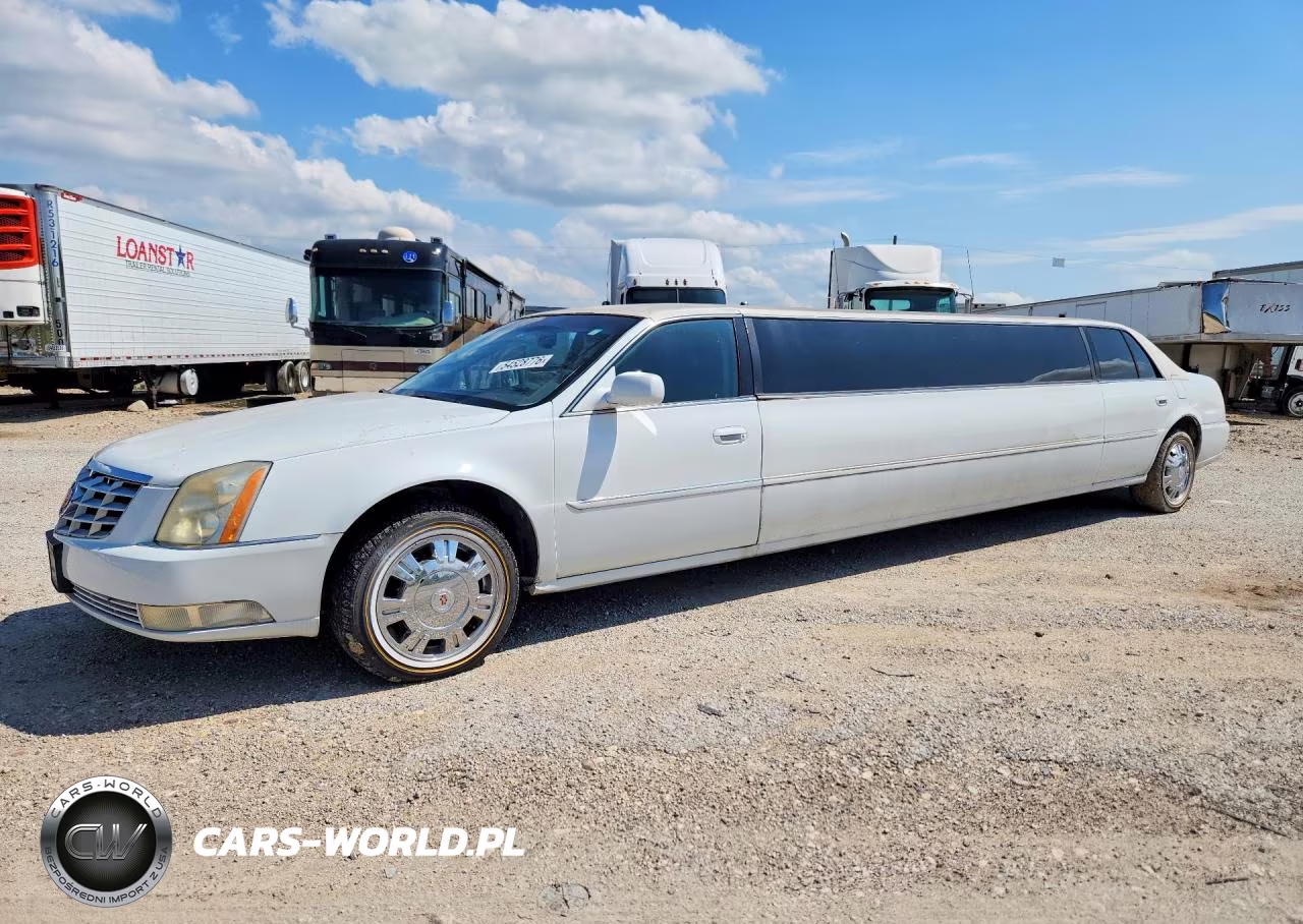 2011 Cadillac Professional Chassis
