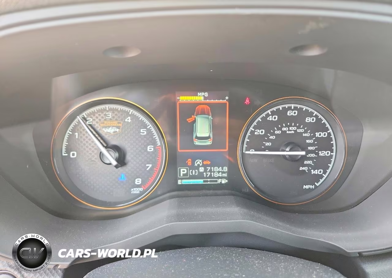 2024 Subaru Forester VIN:JF2SKAJC6RH525677 - 9